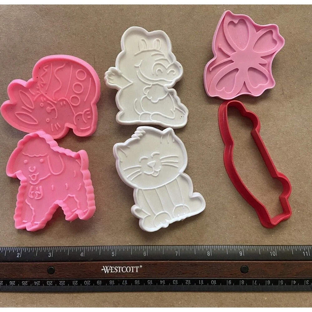 Plastic Cookie Cutters Cat Butterfly Dinosaur Car and more 6 pc lot